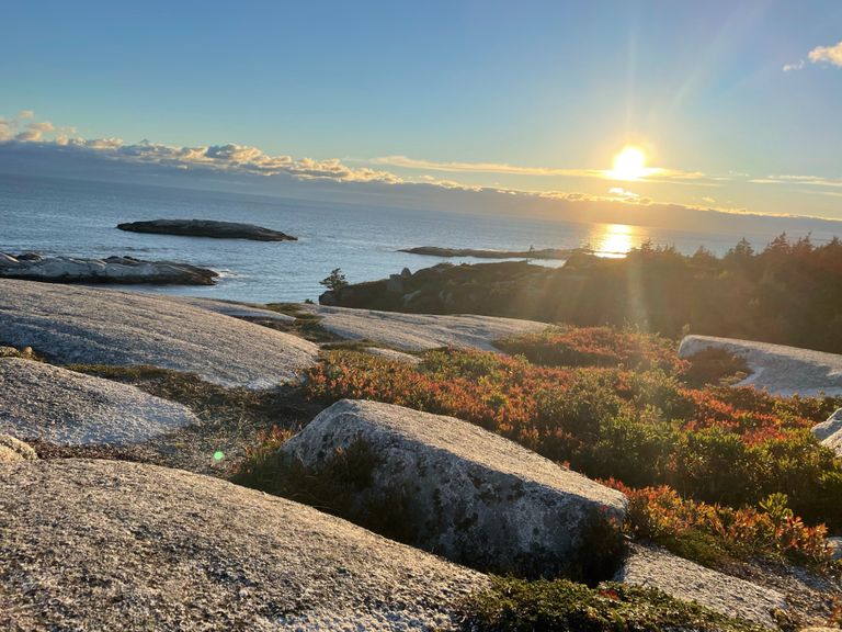 Enjoying the sunset aroung Peggy's cove